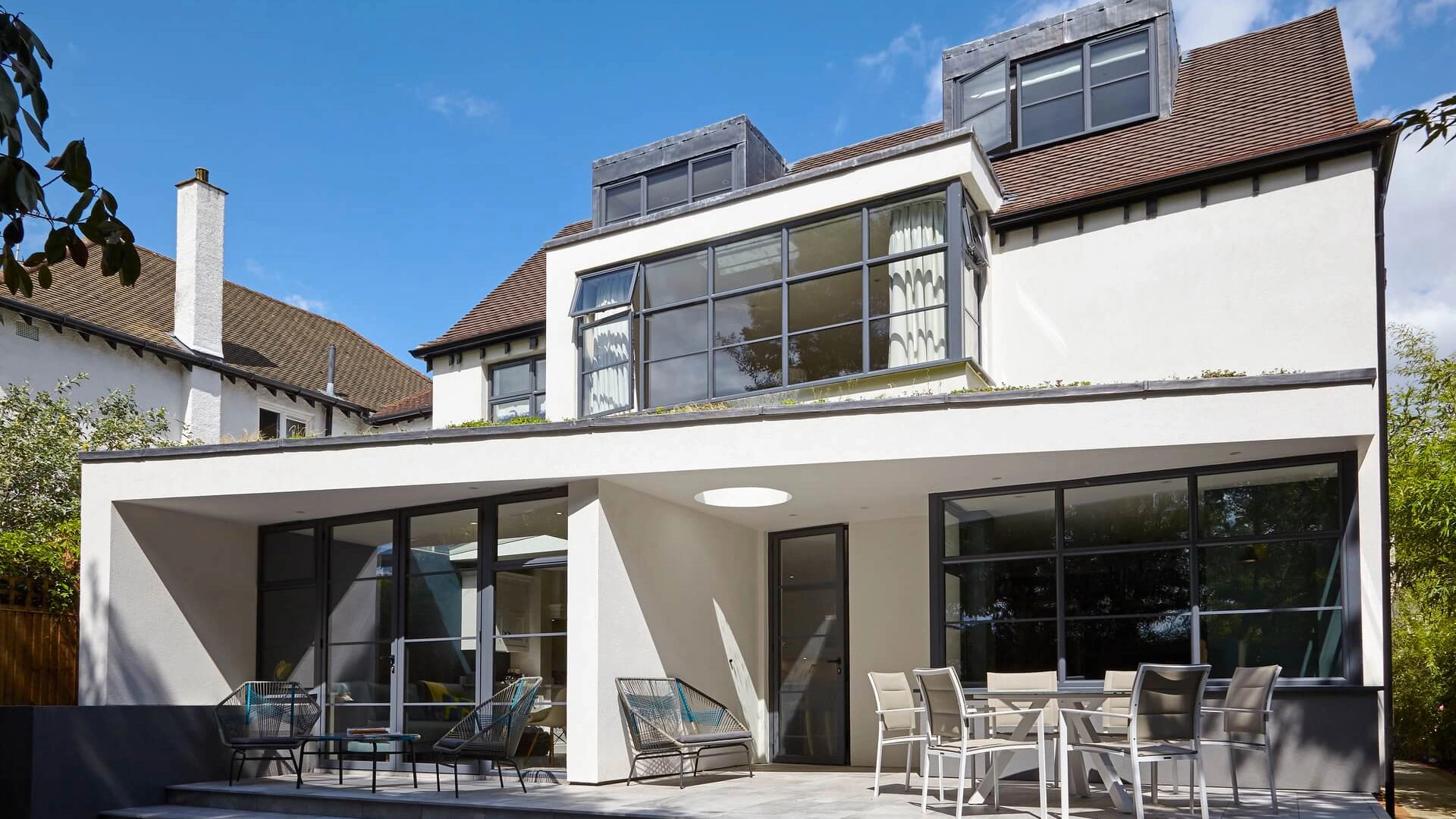 aluminium-heritage-windows-autumn-home-improvements-bracknell