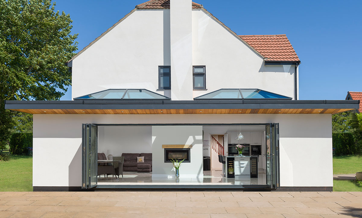 korniche-aluminium-lanterns-hero-bedfordshire
