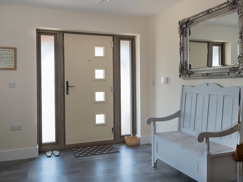 residence-collection-front-door-with-sidelights-newglaze-windows-doors-conservatories-bedfordshire