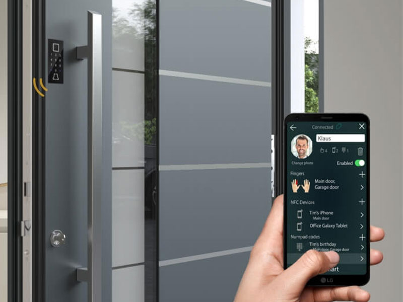 fingerprint-door-lock-southampton